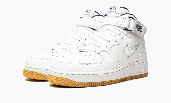 Кроссовки Air Force 1 Mid Jewel QS «NYC - Yankees» белый