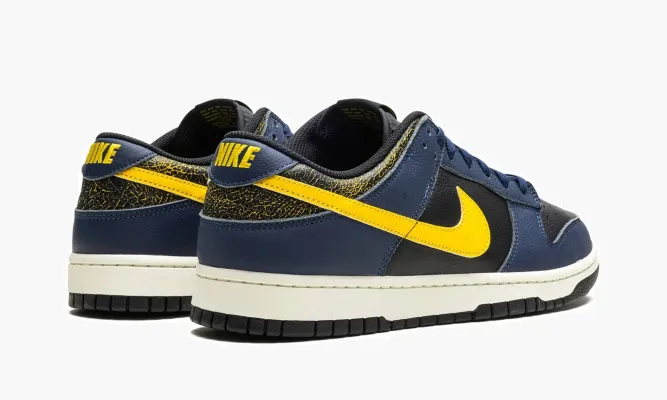 Кроссовки Nike Dunk Low Vintage «Michigan» синий