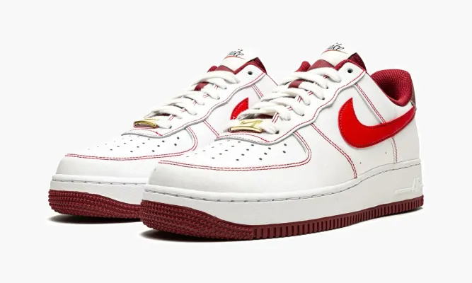 Кроссовки Air Force 1 Low '07 «First Use - Team Red» белый