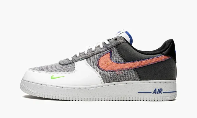 Кроссовки Air Force 1 07 «Recycled White» серый