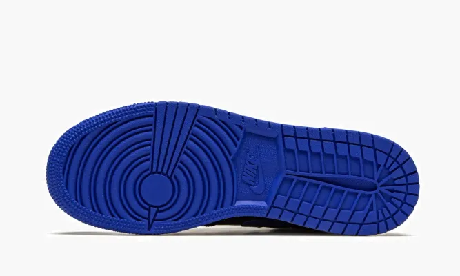 Кроссовки Air Jordan 1 Flyease GS «Hyper Royal» черный