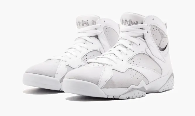 Кроссовки Air Jordan 7 Retro «Pure Platinum» белый