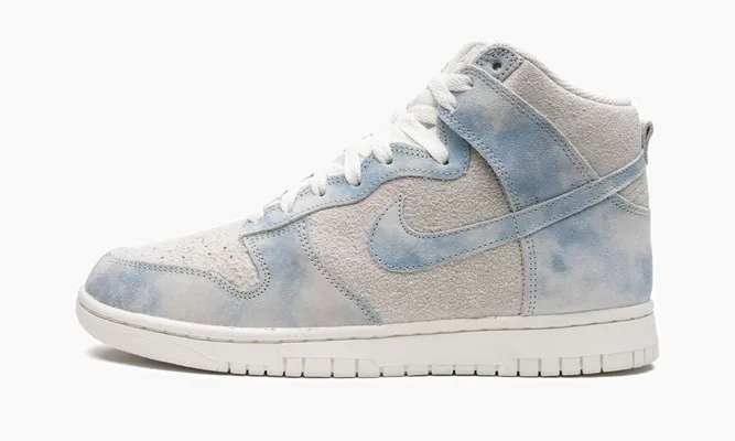Кроссовки Nike Dunk High WMNS «Clouds» синий