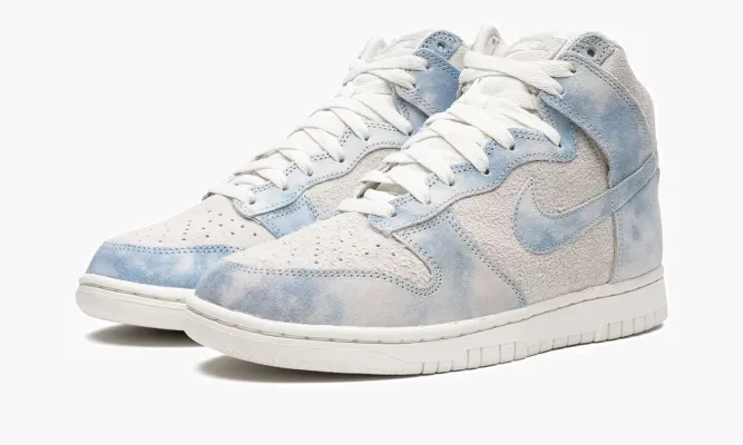 Кроссовки Nike Dunk High WMNS «Clouds» синий