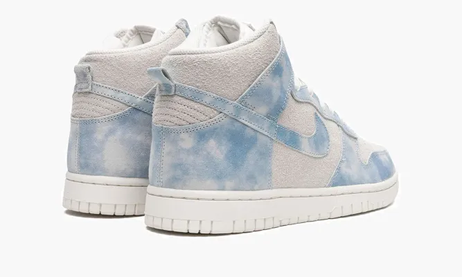 Кроссовки Nike Dunk High WMNS «Clouds» синий