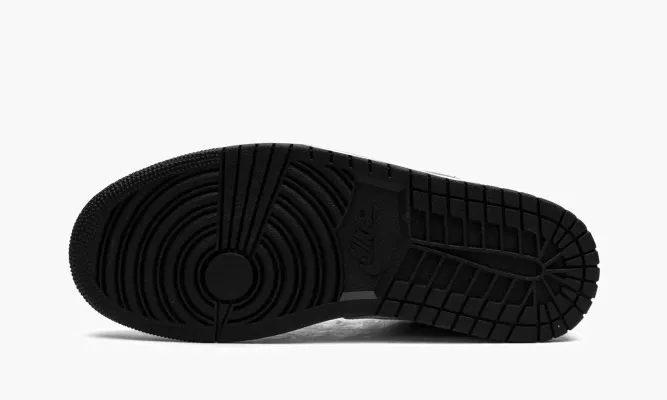 Кроссовки Air Jordan 1 Low WMNS «Black / White» черный