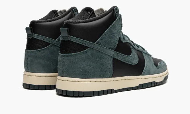 Кроссовки Nike Dunk High «Faded Spruce» черный