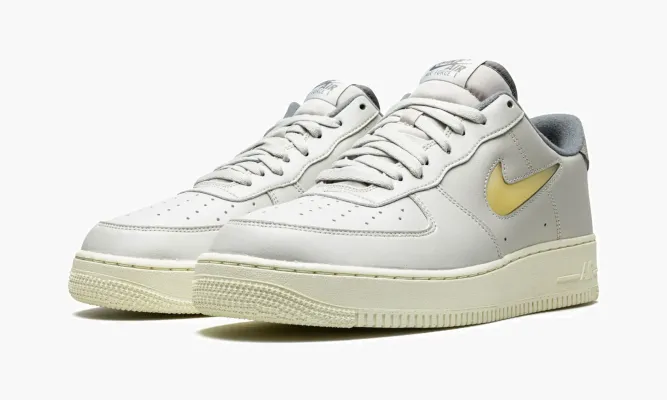 Кроссовки Air Force 1 '07 LX серый