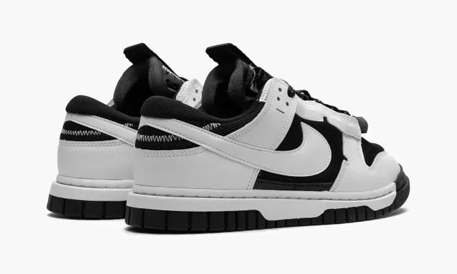 Кроссовки Nike Dunk Low Remastered «Reverse Panda» белый