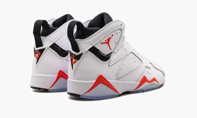 Кроссовки Air Jordan 7 GS «Infrared» белый