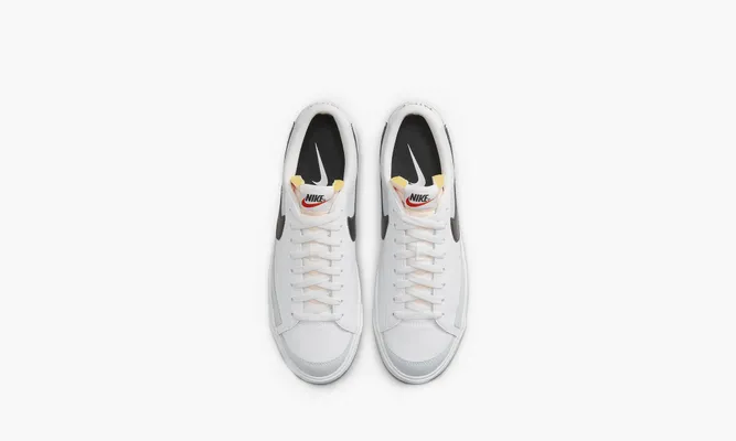 Кроссовки Nike Blazer Low '77 Vintage «White Black Platinum» серый