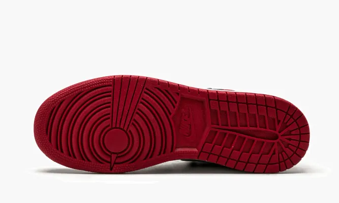 Кроссовки Air Jordan 1 Retro High OG Bg «Black Toe 2016» белый
