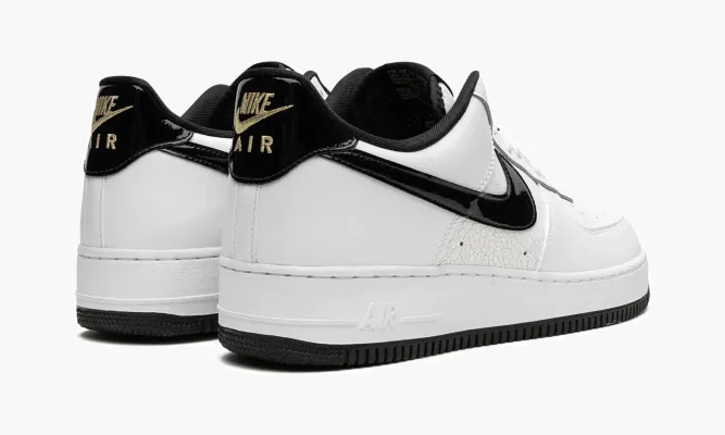 Кроссовки Air Force 1 07 LV8 EMB «World Champ» белый
