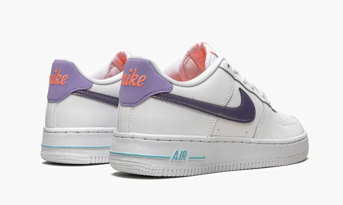 Кроссовки Air Force 1 LV8 (GS) белый