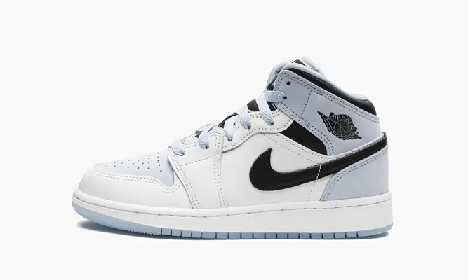 Кроссовки Air Jordan 1 Mid SE GS «Ice Blue» белый