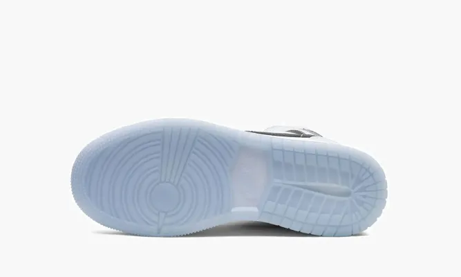 Кроссовки Air Jordan 1 Mid SE GS «Ice Blue» белый