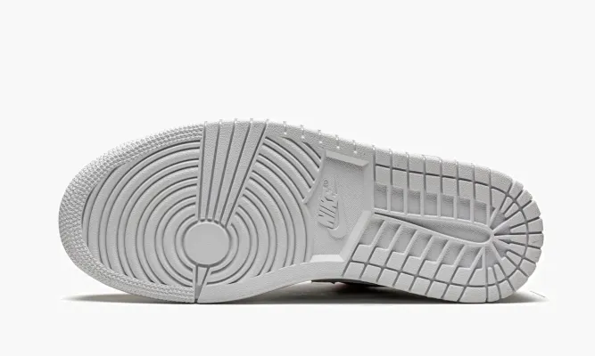 Кроссовки Air Jordan 1 Low WMNS «Chicago Flip» красный