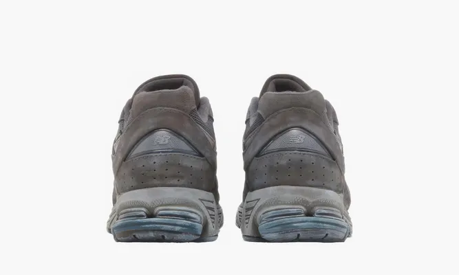 Кроссовки New Balance 2002r Gore-tex «Magnet Mood Indigo» черный