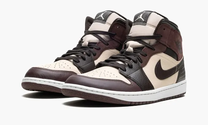 Кроссовки Air Jordan 1 Mid SE «Velvet Brown» коричневый
