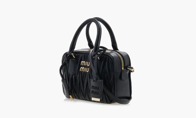 Сумки Miu Miu Matelassé Nappa Leather Arcadie Bag «Black» черный