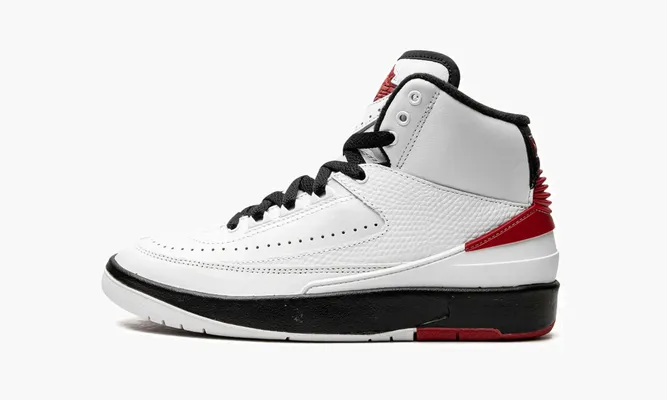 Кроссовки Air Jordan 2 Retro OG GS «Chicago 2022» белый
