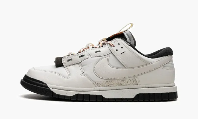 Кроссовки Nike Dunk Low Remastered «Sail / Black» бежевый