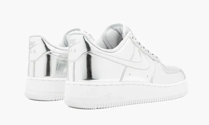 Кроссовки Air Force 1 SP WMNS «Metallic Chrome» металлический