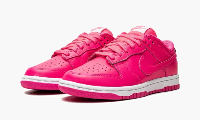 Кроссовки Nike Dunk Low WMNS «Hot Pink» розовый