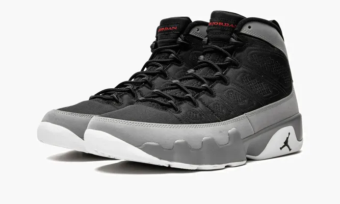 Кроссовки Air Jordan 9 Retro «Particle Grey» белый