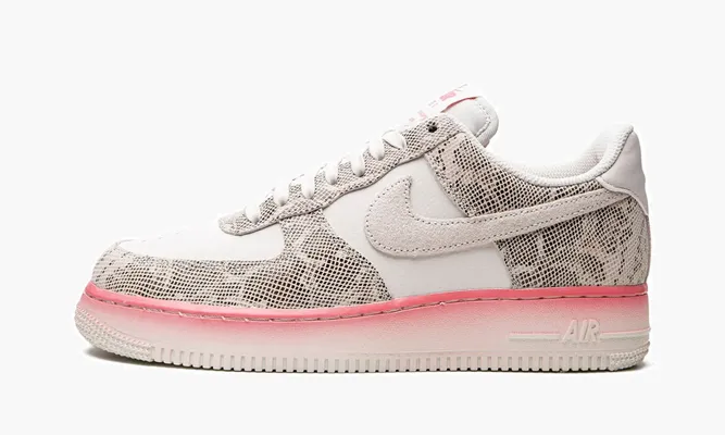 Кроссовки Air Force 1 LO MNS WMNS «Our Force 1 Snakeskin» кремовый