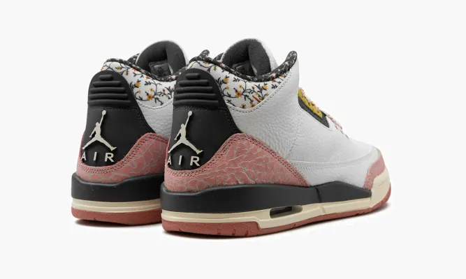 Кроссовки Air Jordan 3 GS «White / Red Stardust» белый