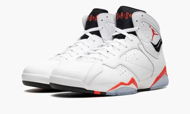 Кроссовки Air Jordan 7 «White Infrared» белый
