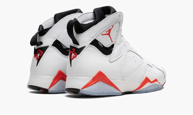 Кроссовки Air Jordan 7 «White Infrared» белый