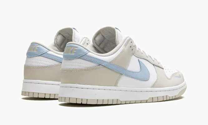 Кроссовки Nike Dunk Low WMNS «Light Bone Armory Blue» белый
