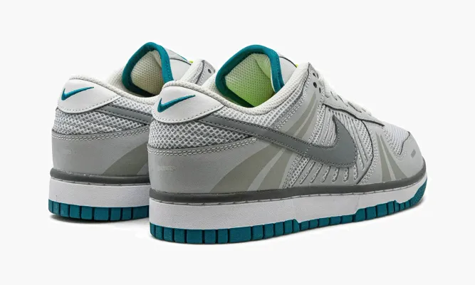 Кроссовки Nike Dunk Low SE WMNS «Vomero - Timeless» серый