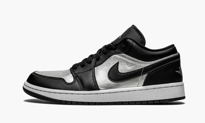 Кроссовки Air Jordan 1 Low SE WMNS «Silver Toe» черный
