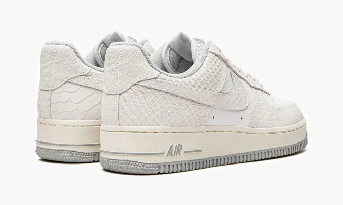 Кроссовки Air Force 1 WMNS «White Python» белый