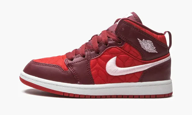 Кроссовки Air Jordan 1 Mid SE Red Quilt белый