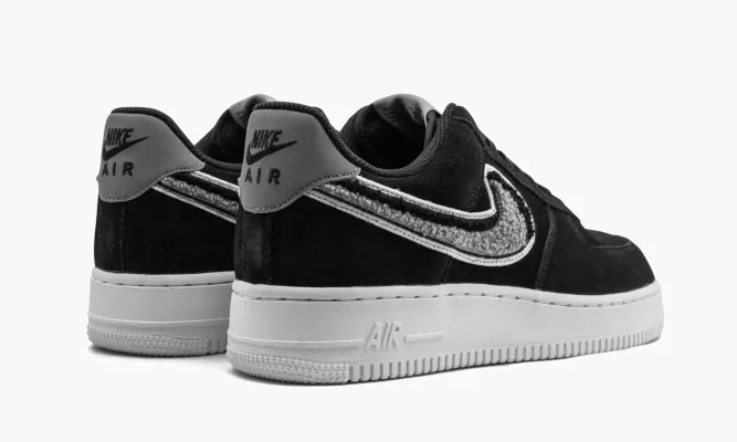Кроссовки Air Force 1 '07 LV8 «Varsity Pack» черный
