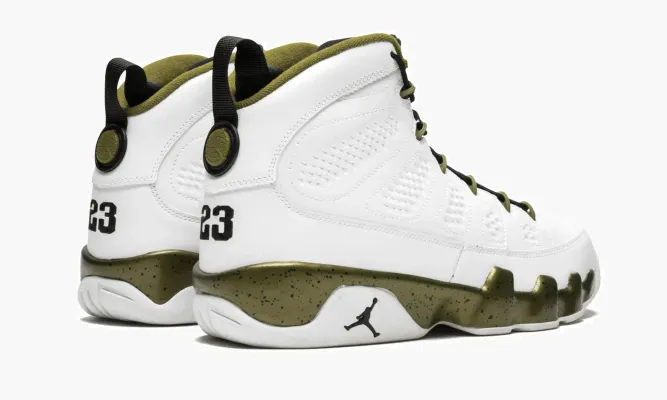 Кроссовки Air Jordan 9 Retro «Statue» белый