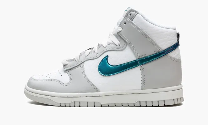 Кроссовки Nike Dunk High WMNS «Fls» белый