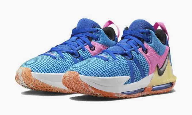 Для баскетбола Nike Lebron Witness 7 Hyper Royal Blue Lightning White Black синий
