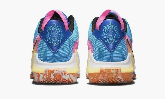 Для баскетбола Nike Lebron Witness 7 Hyper Royal Blue Lightning White Black синий