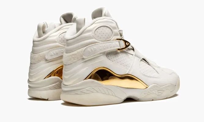 Кроссовки Air Jordan 8 Retro C&c «Trophy» бежевый