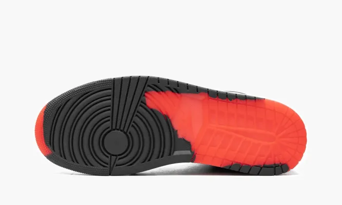 Кроссовки Air Jordan 1 Element «Bred» серый