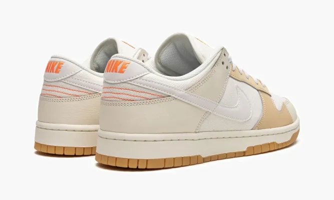 Кроссовки Nike Dunk Low SE «If Lost Return To» белый