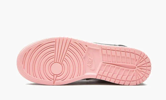 Кроссовки Air Jordan 1 Mid GS «Arctic Punch» черный