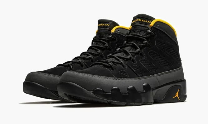 Кроссовки Air Jordan 9 Retro «University Gold» черный