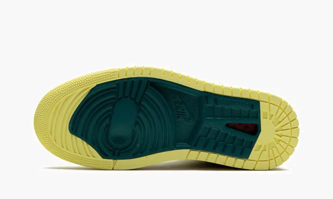 Кроссовки Air Jordan 1 Zoom CMFT 2 WMNS «Citron Tint» желтый