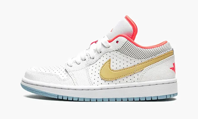 Кроссовки Air Jordan 1 Low SE WMNS «White / Sesame / Flash Crimson» белый